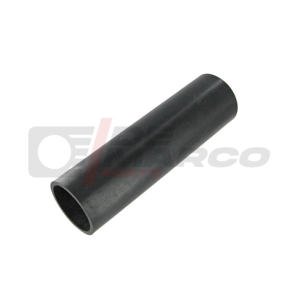 Black plastic fuel tank filling hose for 5 vintage Renault 4 vehicles (50x145mm)